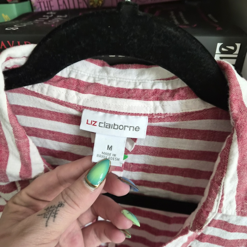 Liz Claiborne Red and White Striped Button Down Shirt - Picture 4 of 6